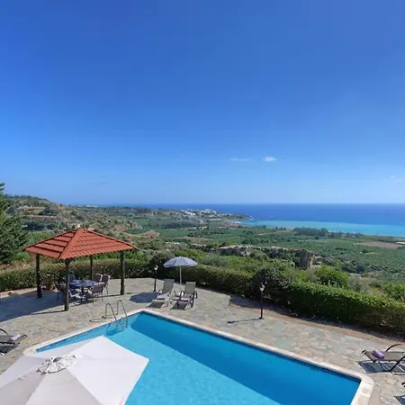 In Sleeps 9 Includes Swimming Pool Air Con And Wifi 9